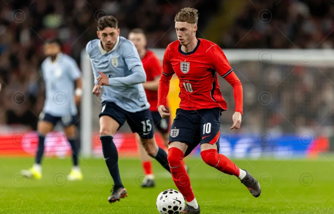 曼联或迎切尔西核心科尔·帕尔默 1亿英镑转会费